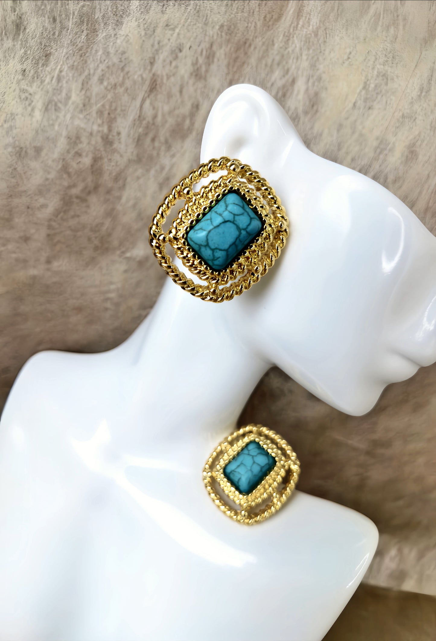 Golden Turquoise Stud Earring