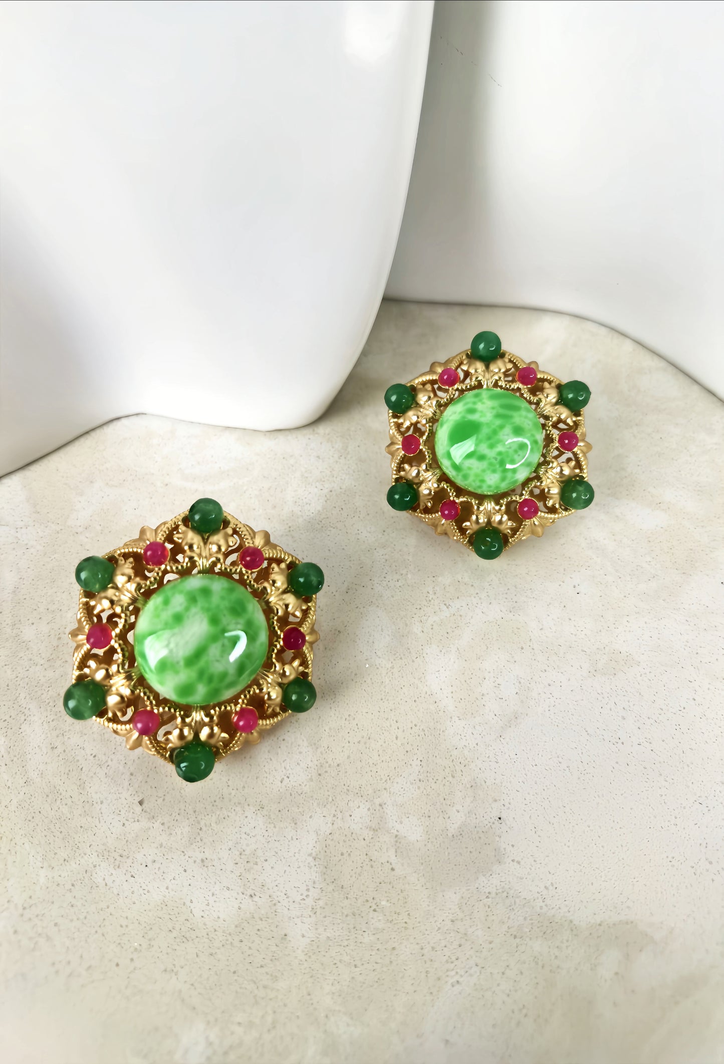 Colored Jewel Earring - Emerald Dream (collectors edition)