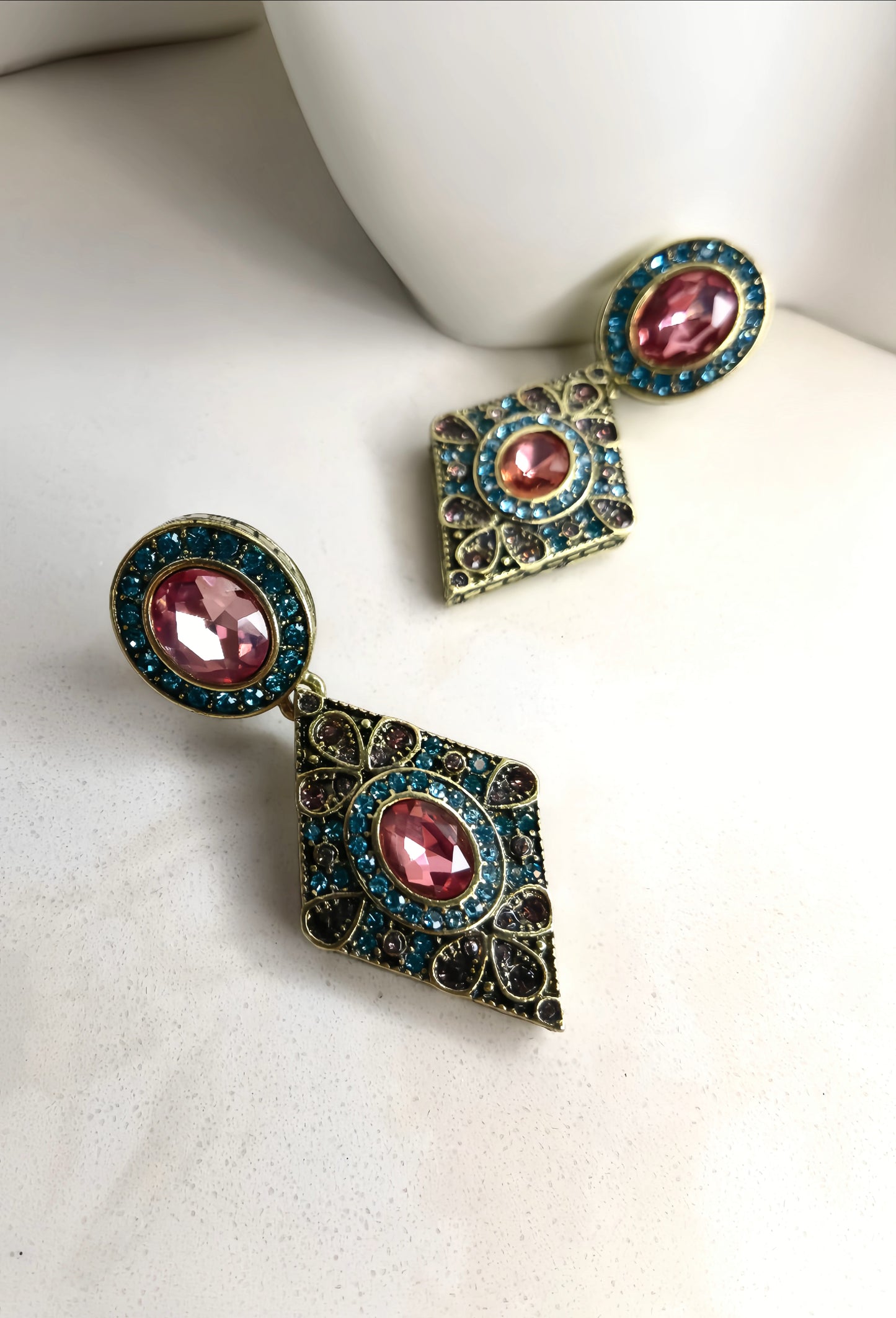 Red Dream Earring - Rhomboid Style (collectors edition)