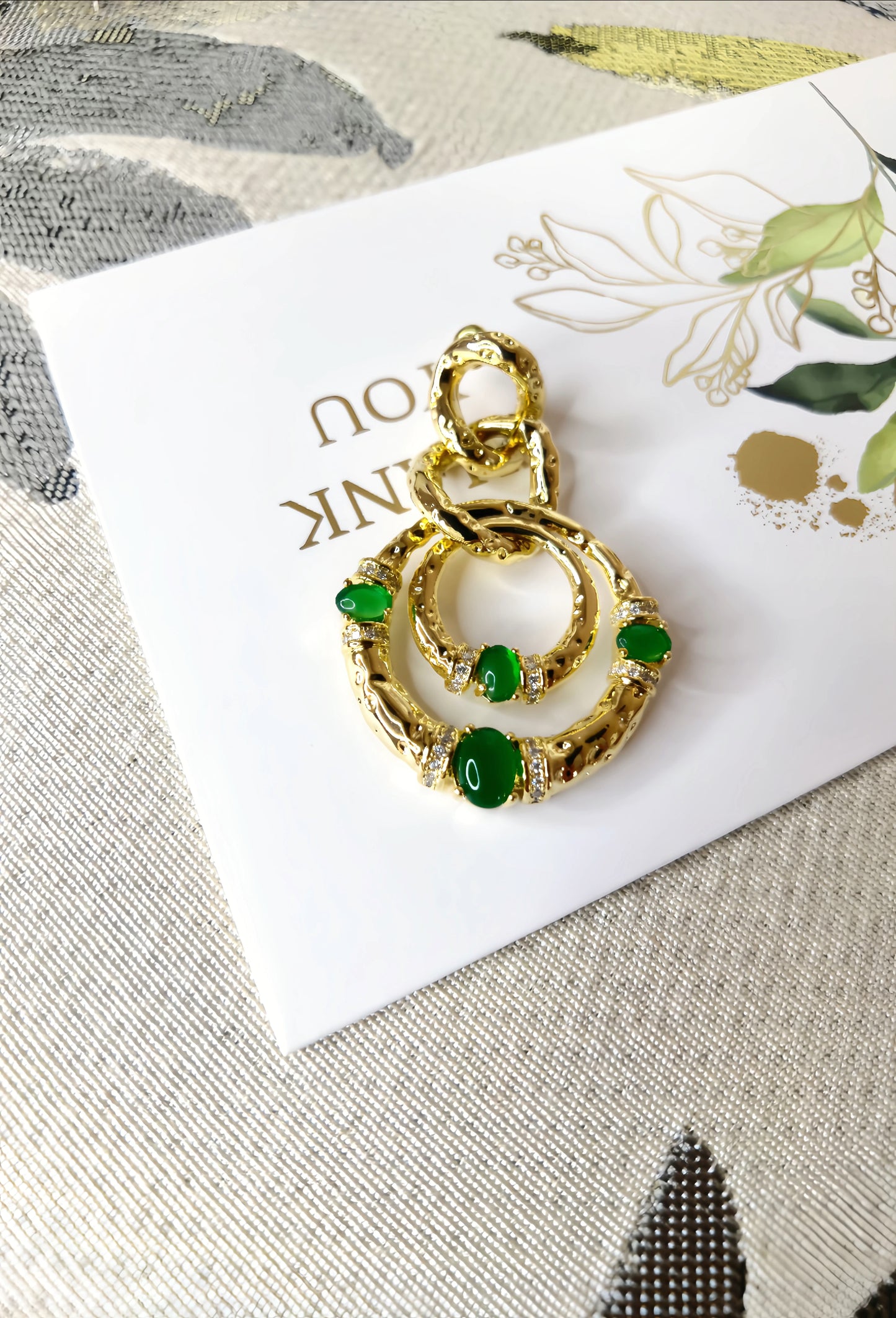 Golden Emerald Green Pendant Earring (designer edition)