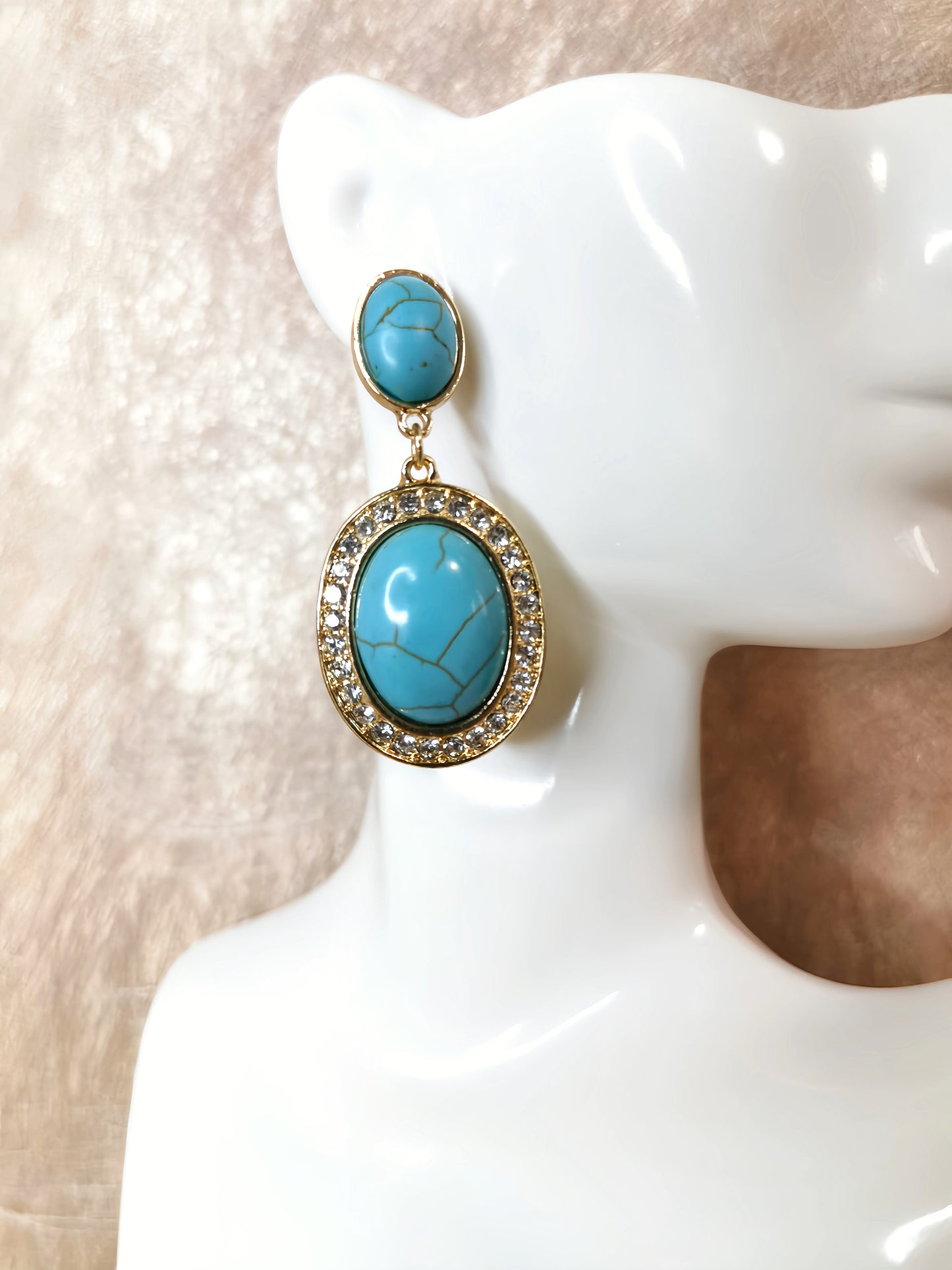 Classic Vintage Turquoise Pendant Earring