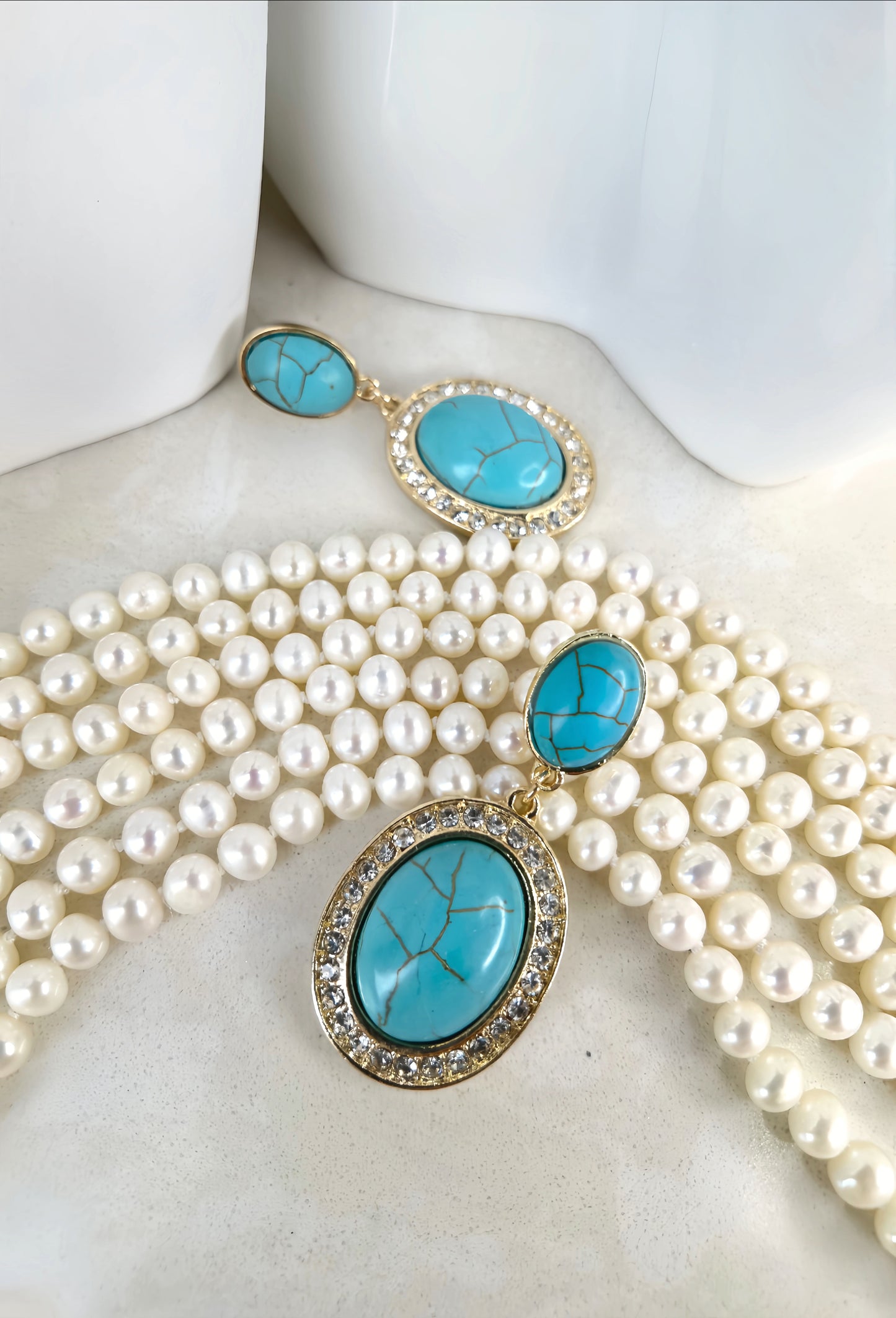 Classic Vintage Turquoise Pendant Earring