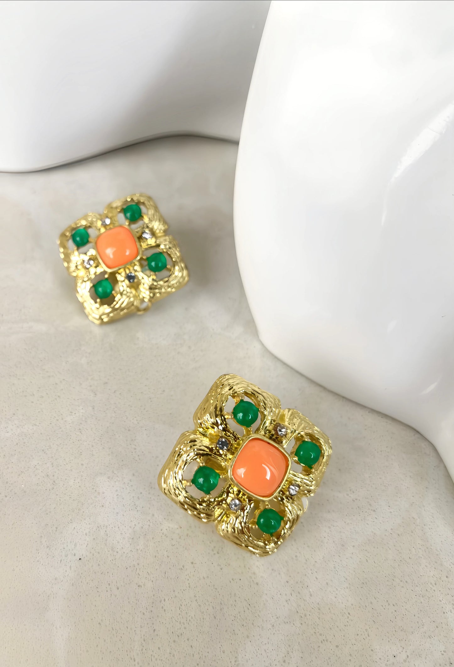 Colored Jewel Earring - Coral Dream (collectors edition)