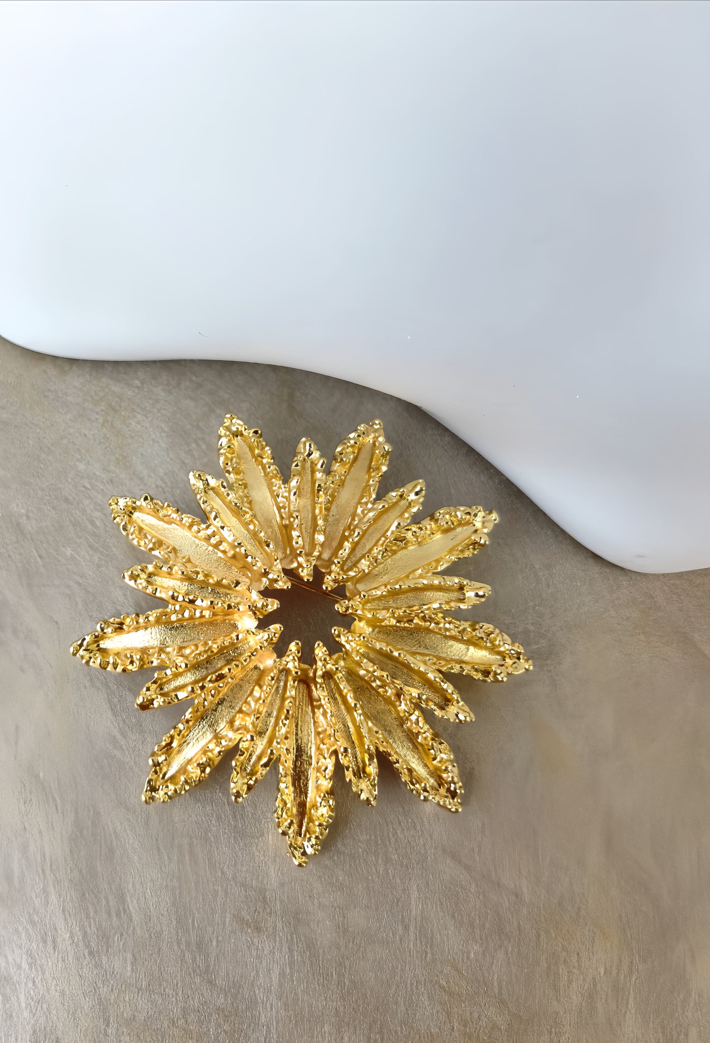 Glistening Sunshine Brooch (designer edition)