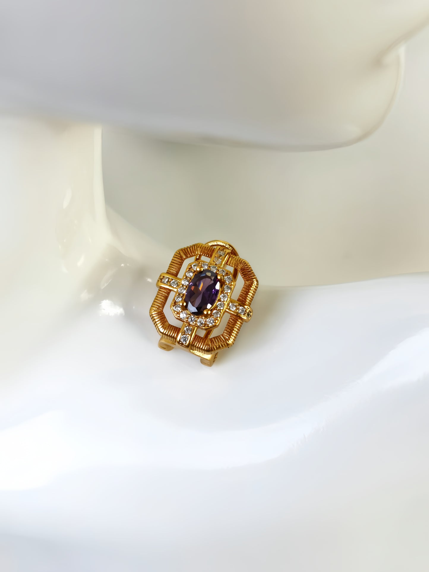 Golden Amethyst Stud Earring