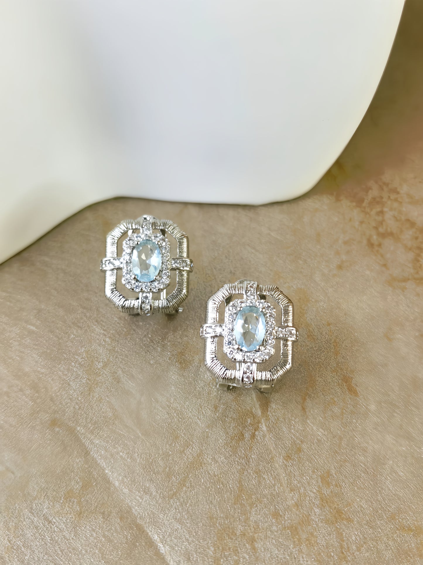 Silver Aquamarine Stud Earring