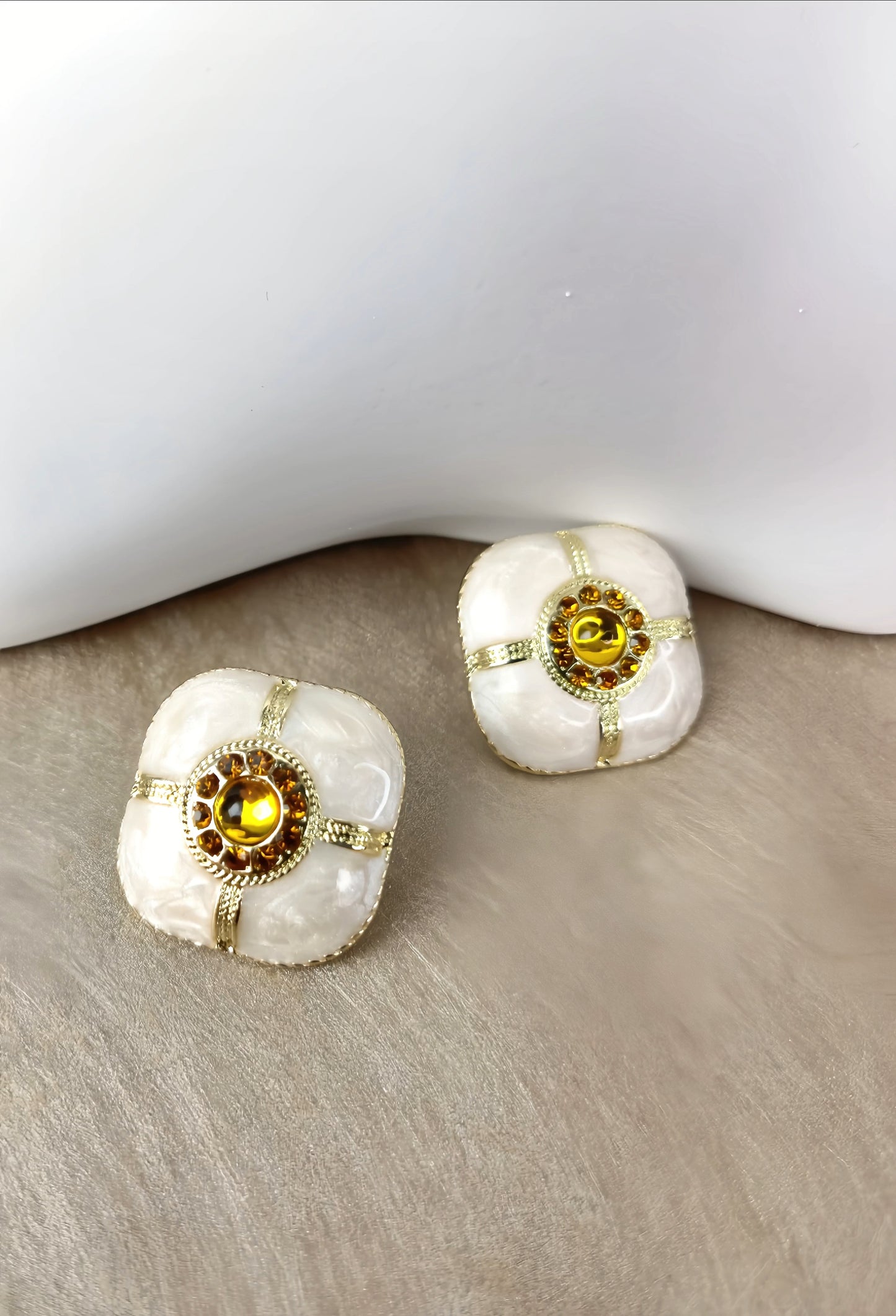 Golden Rhinestone Enamel Earring